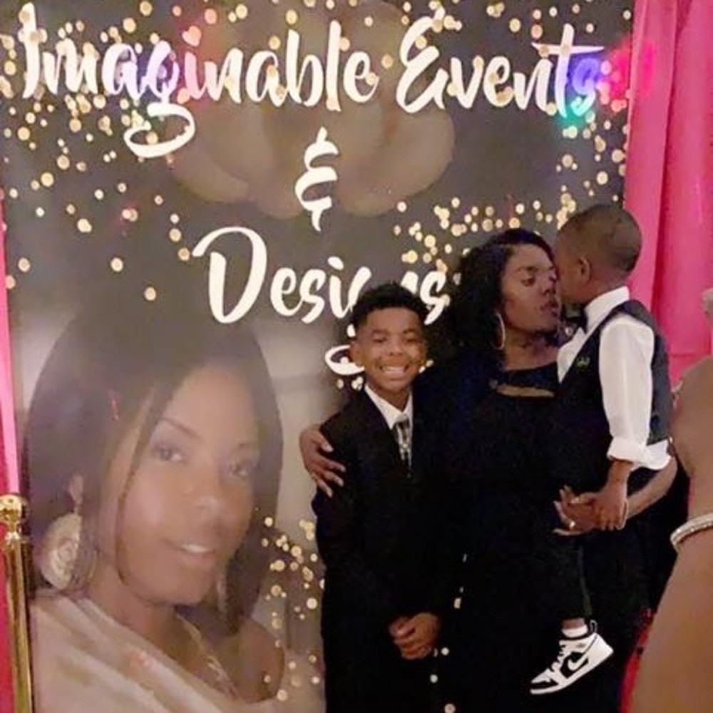 Meet your Posher, Kashana